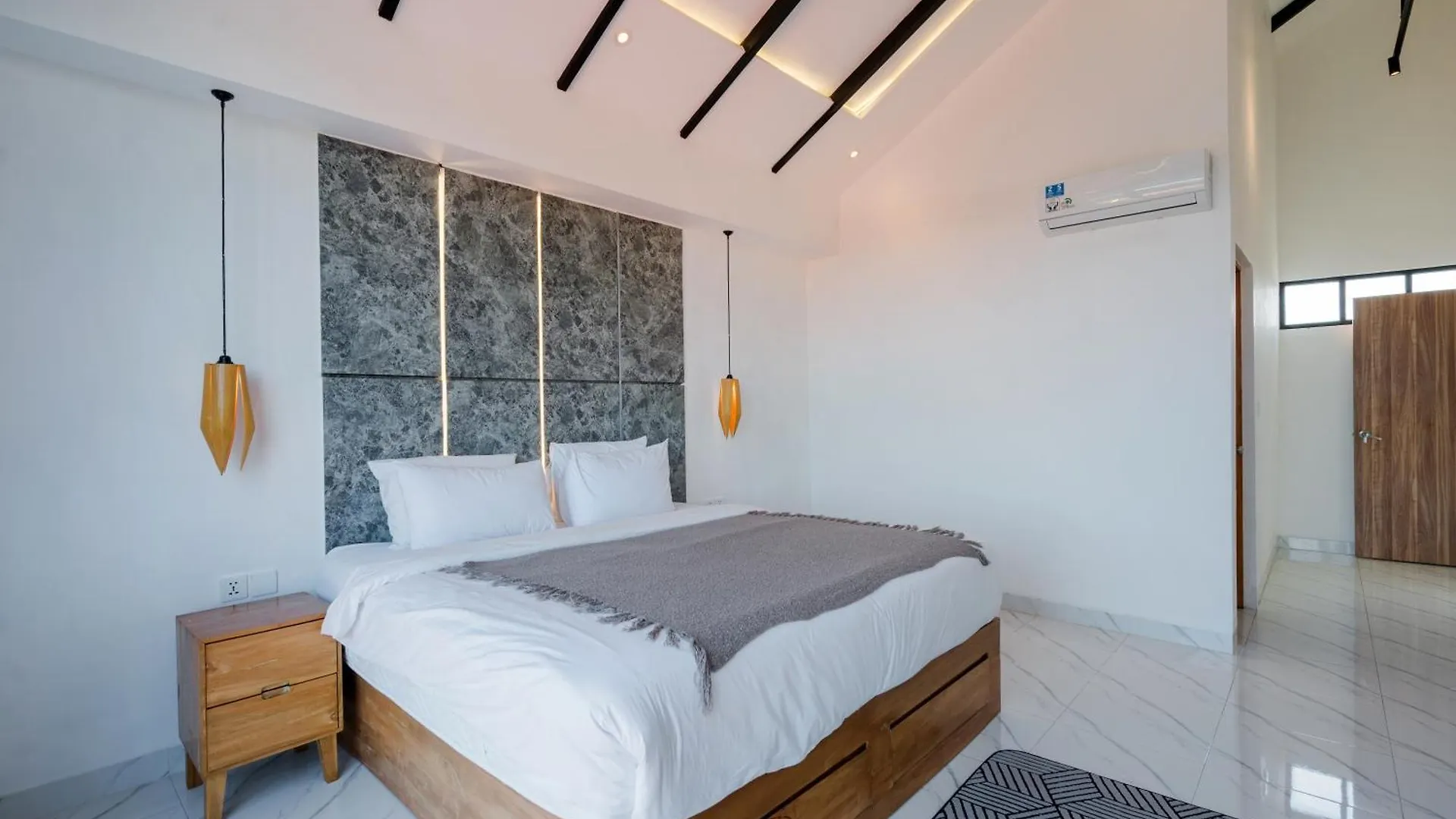 Canggu Loft Villa By Betterplace Seminyak  Indonesia