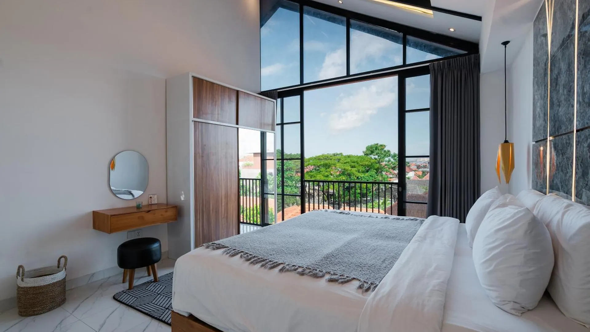 Canggu Loft Villa By Betterplace Seminyak  Seminyak (Bali)